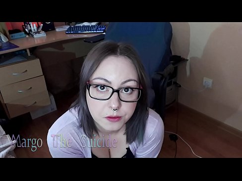 ❤️ Секси девојка са наочарима дубоко сише дилдо на камери ❌ Јебени видео на sr.taxiklass.ru ❤
